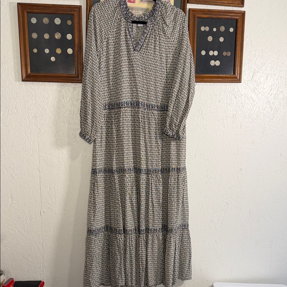 Old Navy Black and White Patterned Maxi Dress